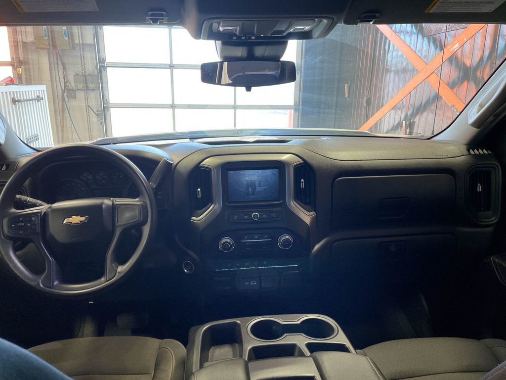 2024 Chevrolet Silverado 1500 in St-Jérôme, Quebec - 10 - w1024h768px