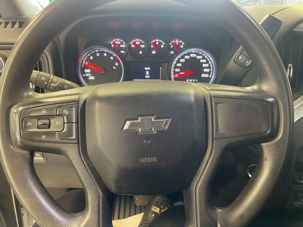 2024 Chevrolet Silverado 1500 in St-Jérôme, Quebec - 14 - w1024h768px