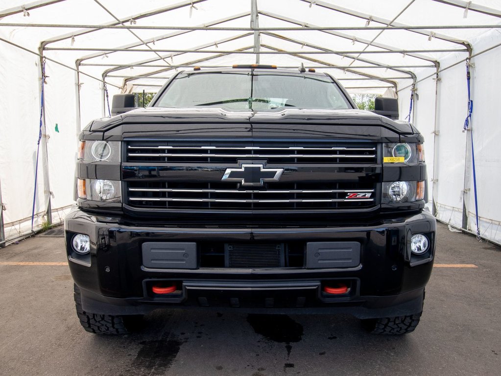 Chevrolet Silverado 2500HD  2017 à St-Jérôme, Québec - 4 - w1024h768px