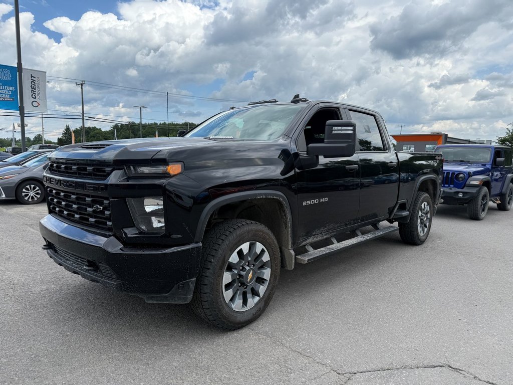 Chevrolet Silverado 2500HD  2023 à St-Jérôme, Québec - 1 - w1024h768px