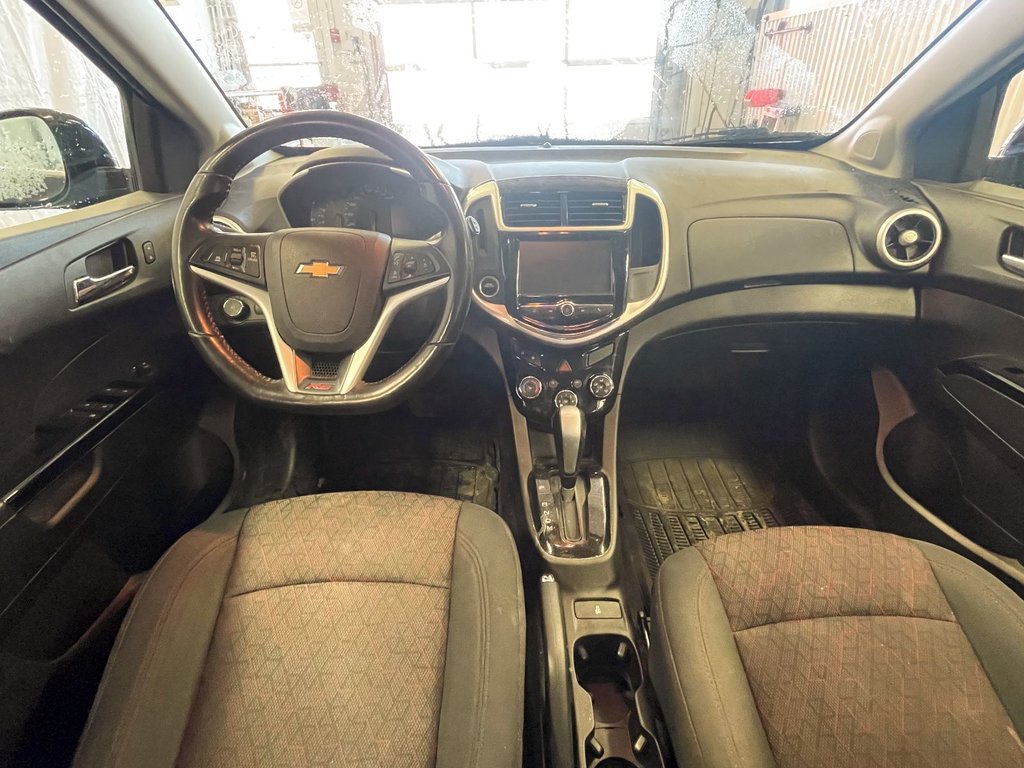 2017 Chevrolet Sonic in St-Jérôme, Quebec - 12 - w1024h768px