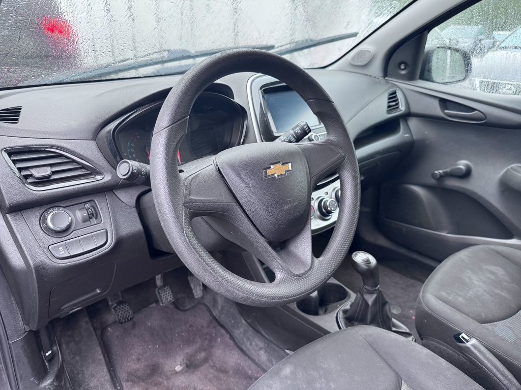 2016 Chevrolet Spark in St-Jérôme, Quebec - 3 - w1024h768px