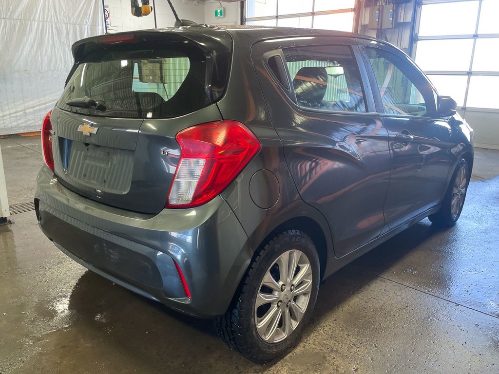 Chevrolet Spark  2017 à St-Jérôme, Québec - 8 - w1024h768px