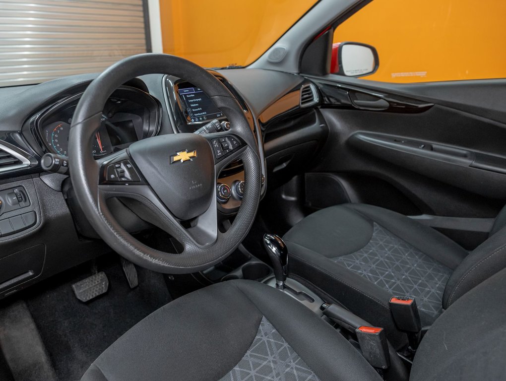 2019 Chevrolet Spark in St-Jérôme, Quebec - 2 - w1024h768px