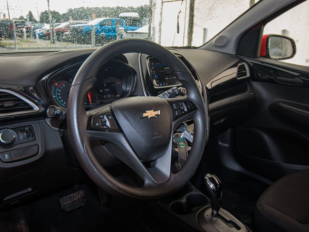 Chevrolet Spark  2019 à St-Jérôme, Québec - 3 - w1024h768px