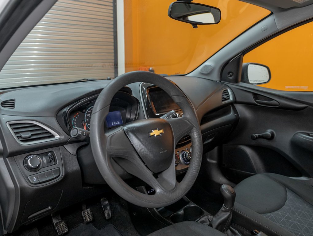 Chevrolet Spark  2021 à St-Jérôme, Québec - 2 - w1024h768px