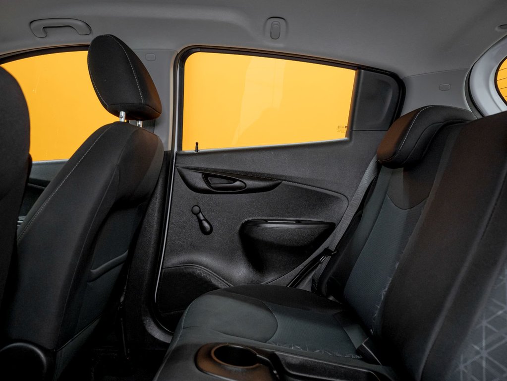 2022 Chevrolet Spark in St-Jérôme, Quebec - 20 - w1024h768px