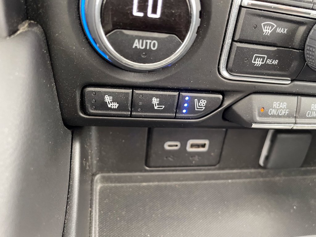 Chevrolet Tahoe  2023 à St-Jérôme, Québec - 13 - w1024h768px