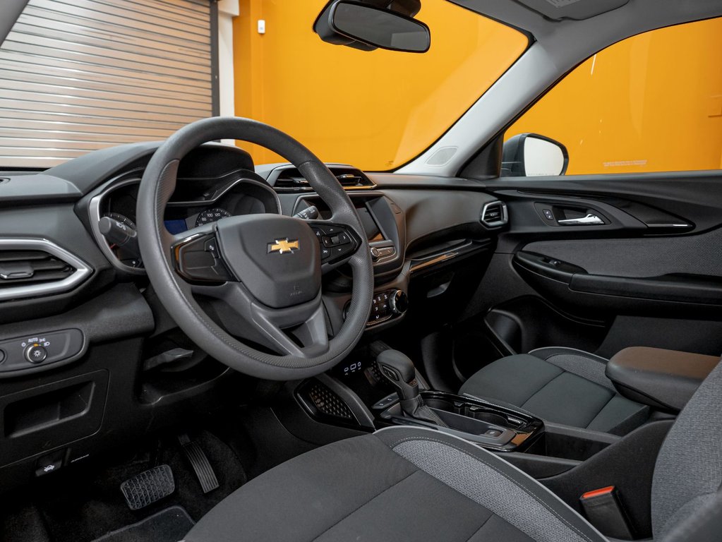 2023 Chevrolet Trailblazer in St-Jérôme, Quebec - 2 - w1024h768px
