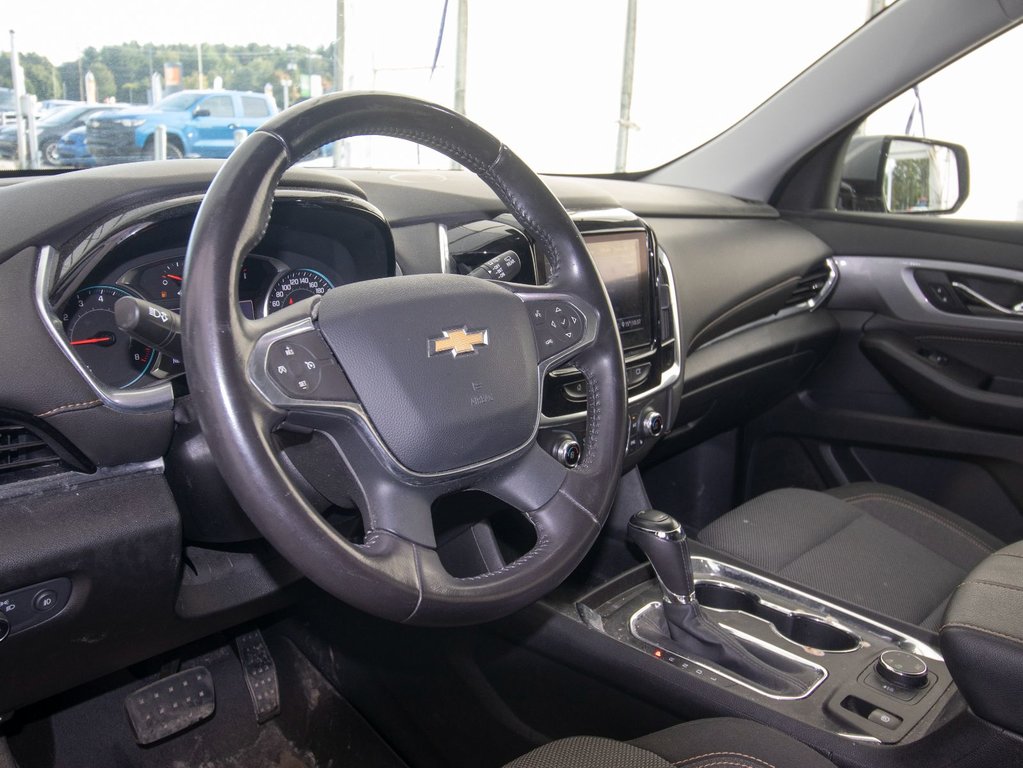 Chevrolet Traverse  2020 à St-Jérôme, Québec - 3 - w1024h768px