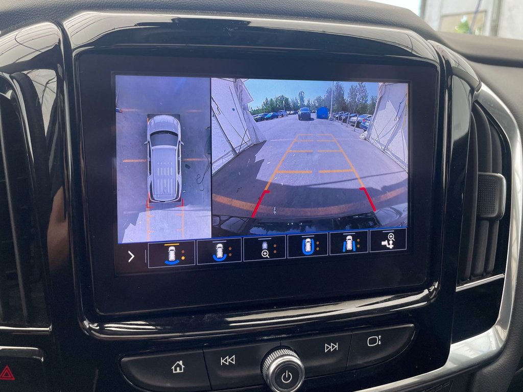 2021 Chevrolet Traverse in St-Jérôme, Quebec - 17 - w1024h768px