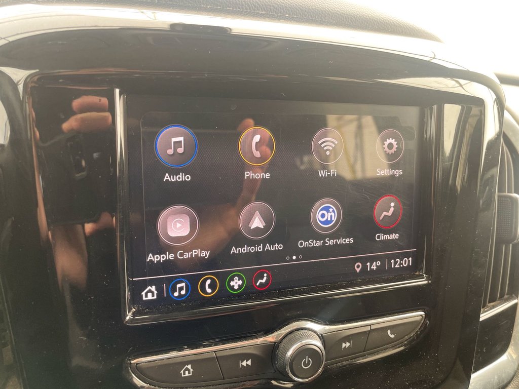 2021 Chevrolet Traverse in St-Jérôme, Quebec - 12 - w1024h768px