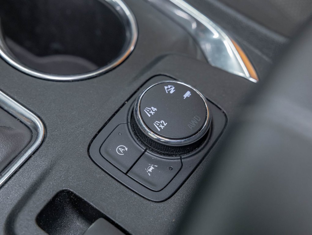 Chevrolet Traverse  2023 à St-Jérôme, Québec - 23 - w1024h768px