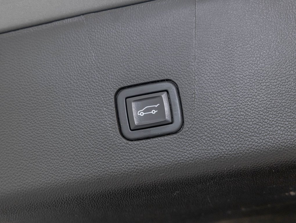 Chevrolet Traverse  2023 à St-Jérôme, Québec - 34 - w1024h768px