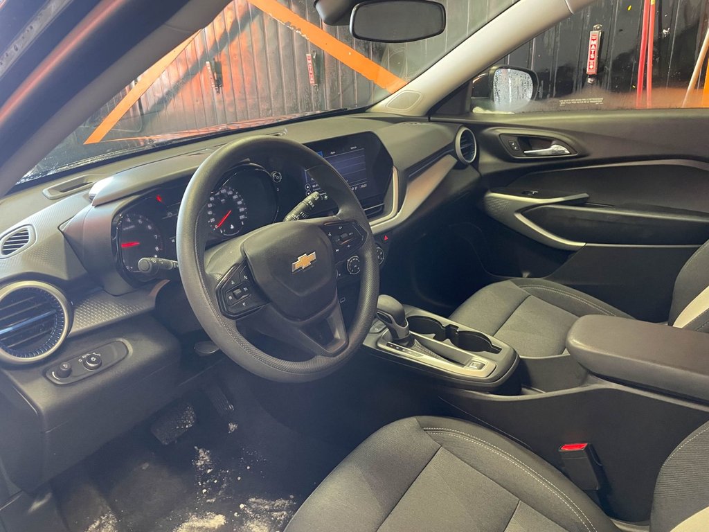 Chevrolet Trax  2024 à St-Jérôme, Québec - 3 - w1024h768px