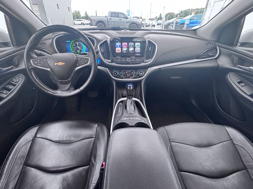 2017 Chevrolet Volt in St-Jérôme, Quebec - 10 - w1024h768px