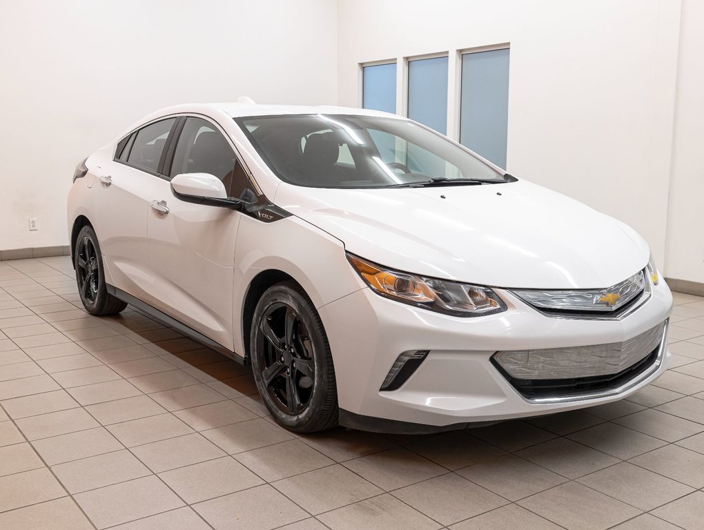 2017 Chevrolet Volt in St-Jérôme, Quebec - 9 - w1024h768px