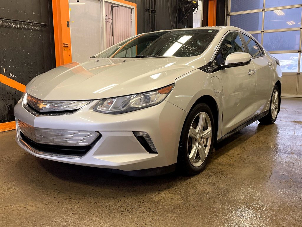 2018 Chevrolet Volt in St-Jérôme, Quebec - 1 - w1024h768px