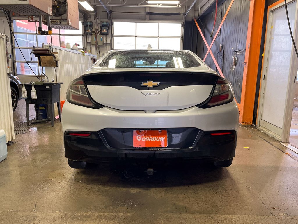 2018 Chevrolet Volt in St-Jérôme, Quebec - 6 - w1024h768px