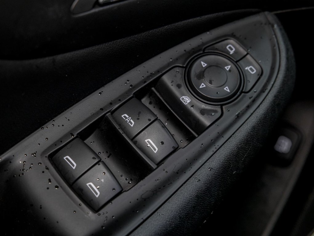 2018 Chevrolet Volt in St-Jérôme, Quebec - 24 - w1024h768px