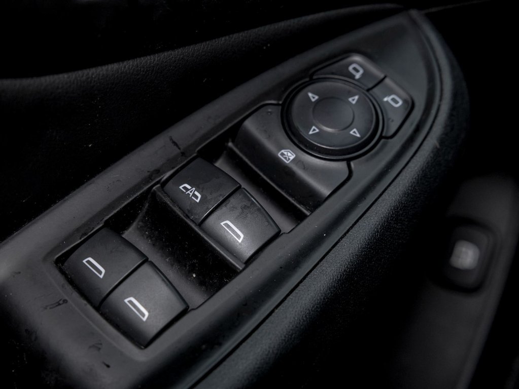 Chevrolet Volt  2018 à St-Jérôme, Québec - 25 - w1024h768px