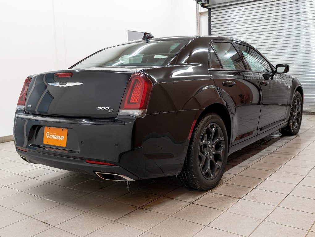 2020 Chrysler 300 in St-Jérôme, Quebec - 8 - w1024h768px