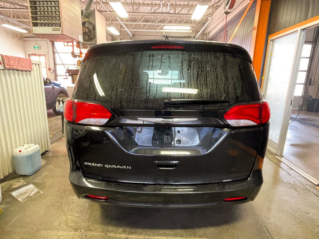 2022 Chrysler Grand Caravan in St-Jérôme, Quebec - 8 - w1024h768px