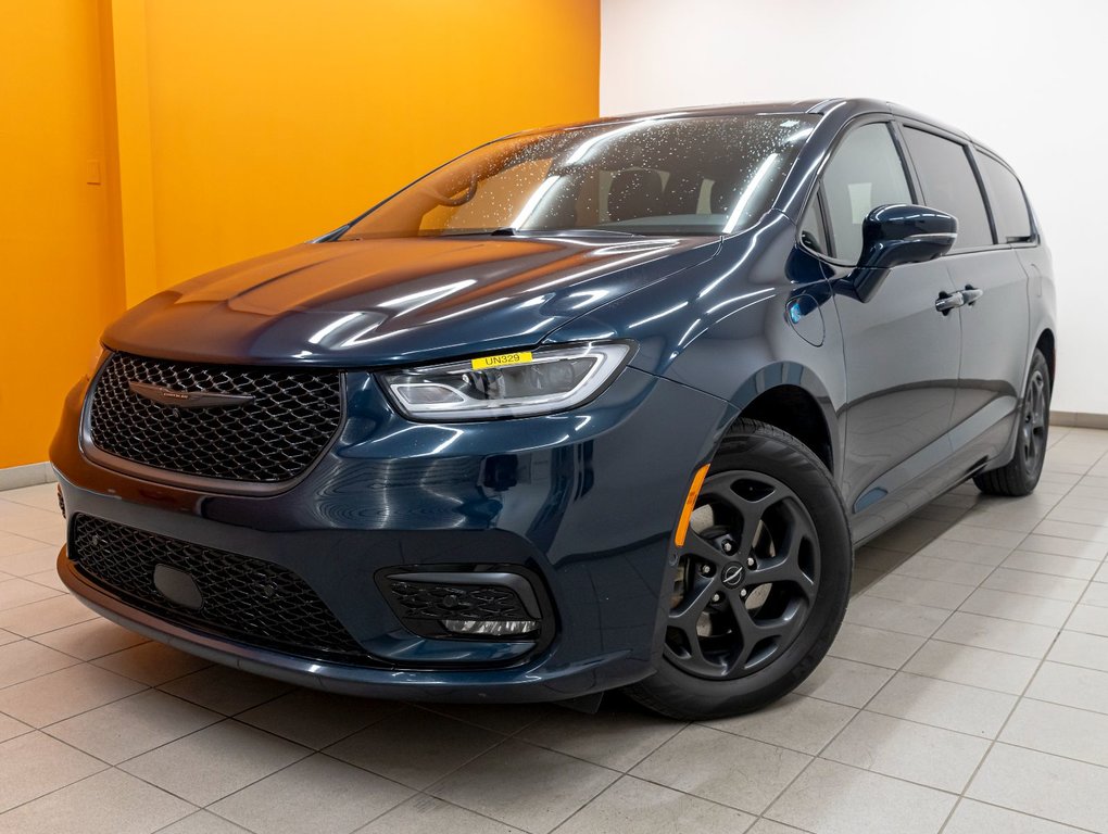 2022 Chrysler Pacifica Hybrid in St-Jérôme, Quebec - 1 - w1024h768px