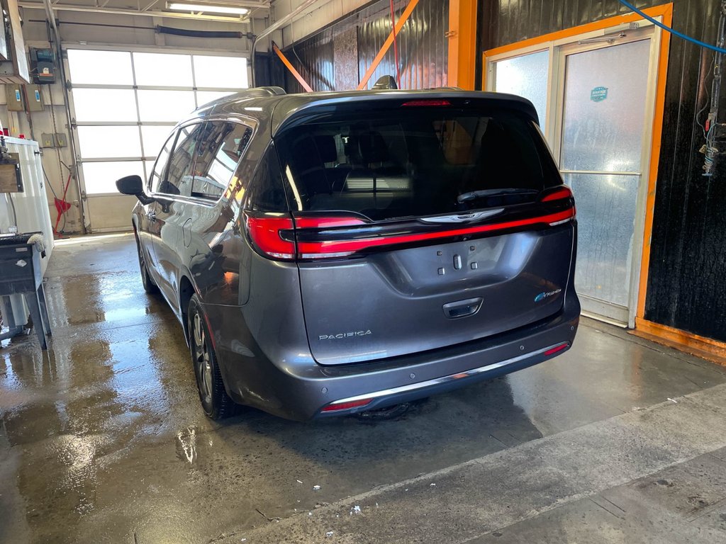 Chrysler Pacifica Hybrid  2022 à St-Jérôme, Québec - 5 - w1024h768px