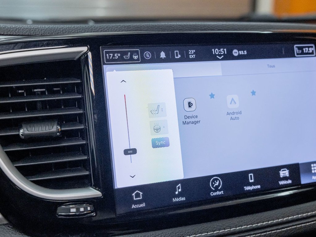 Chrysler Pacifica Hybrid  2022 à St-Jérôme, Québec - 16 - w1024h768px