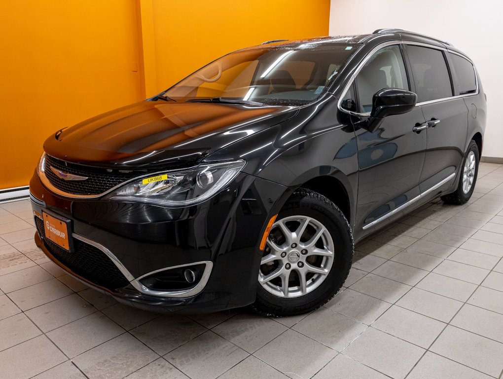 2020 Chrysler Pacifica in St-Jérôme, Quebec - 1 - w1024h768px