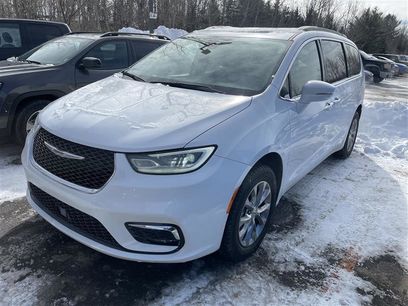 Chrysler Pacifica  2022 à St-Jérôme, Québec - 1 - w1024h768px