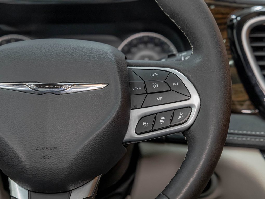 2024 Chrysler Pacifica in St-Jérôme, Quebec - 16 - w1024h768px
