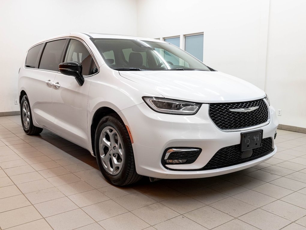 2024 Chrysler Pacifica in St-Jérôme, Quebec - 10 - w1024h768px