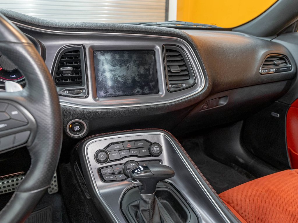 2017 Dodge Challenger in St-Jérôme, Quebec - 21 - w1024h768px