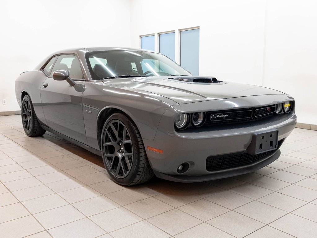 2017 Dodge Challenger in St-Jérôme, Quebec - 10 - w1024h768px