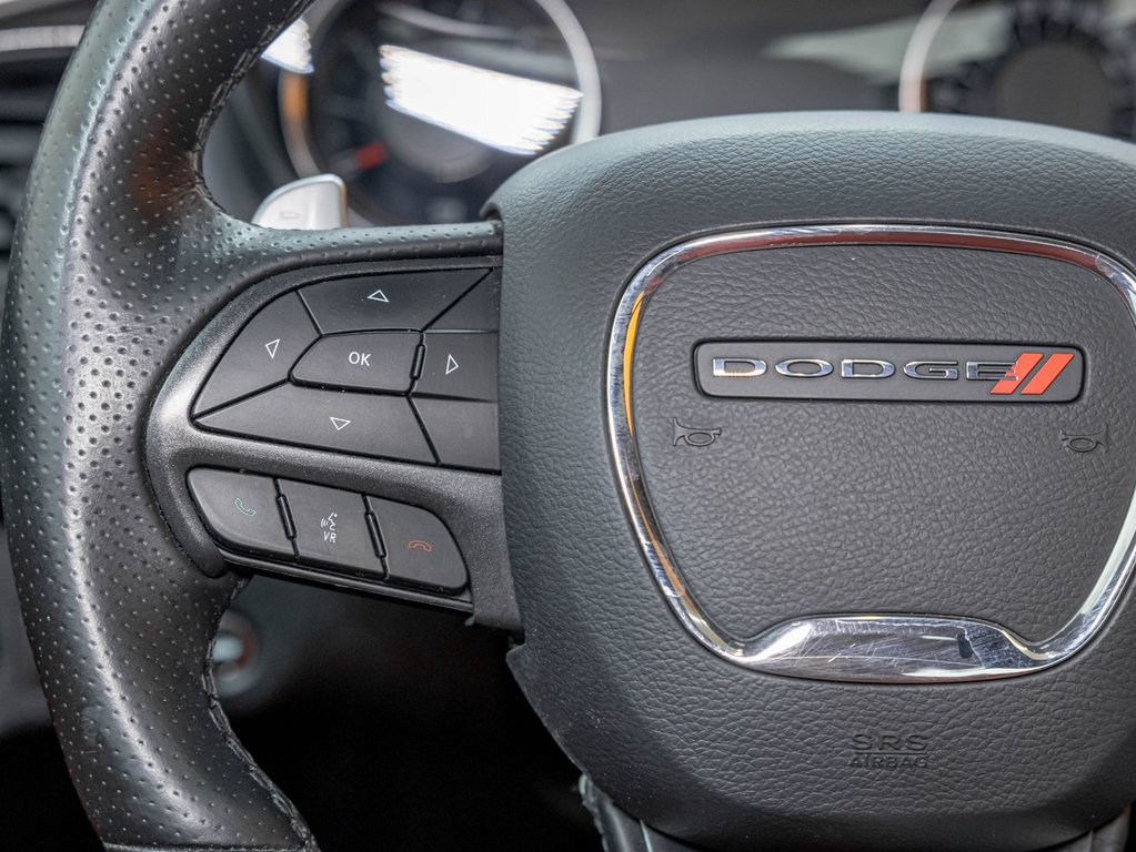 2017 Dodge Challenger in St-Jérôme, Quebec - 15 - w1024h768px