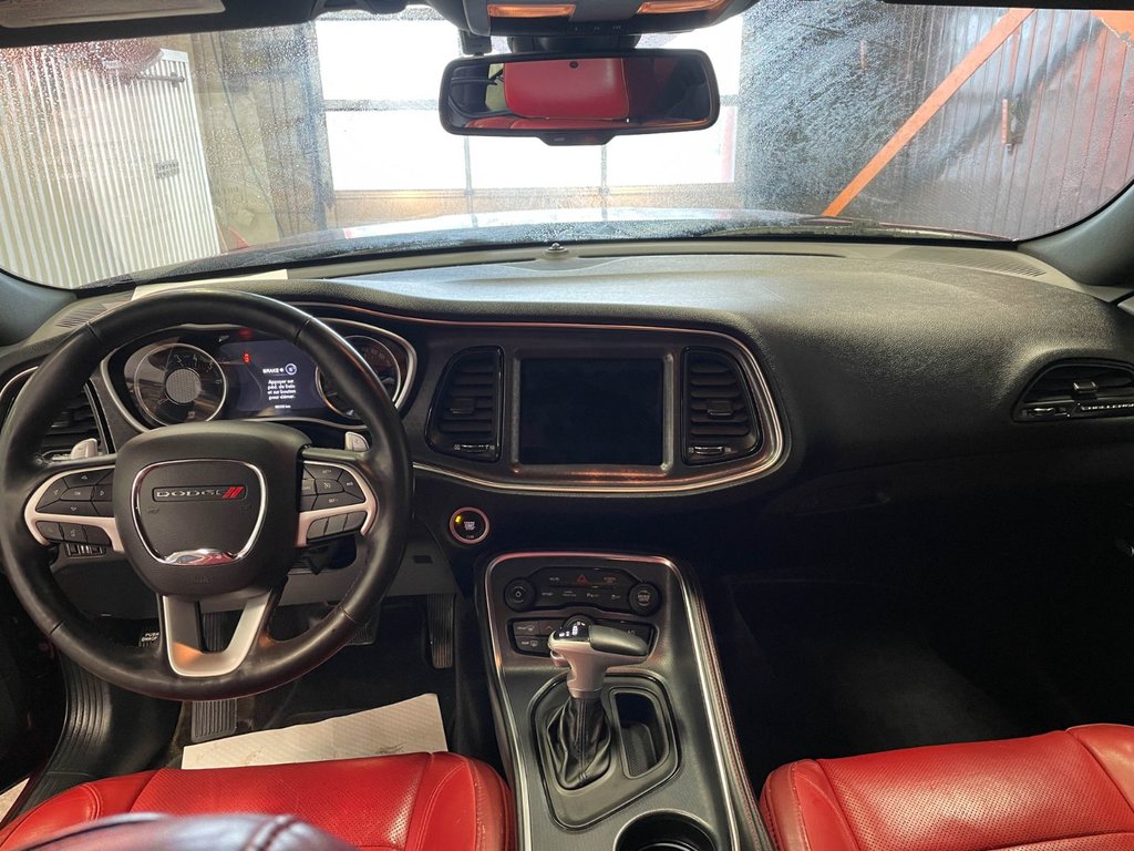 2018 Dodge Challenger in St-Jérôme, Quebec - 10 - w1024h768px