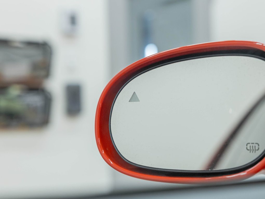 Dodge Challenger  2023 à St-Jérôme, Québec - 33 - w1024h768px