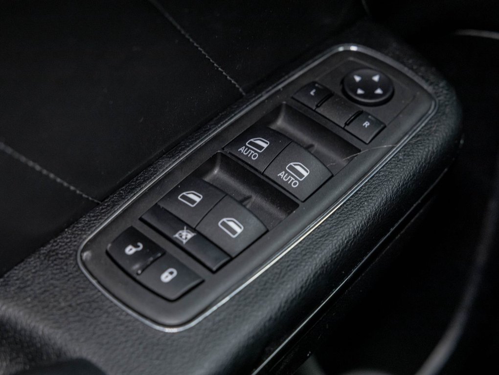 2023 Dodge Charger in St-Jérôme, Quebec - 25 - w1024h768px