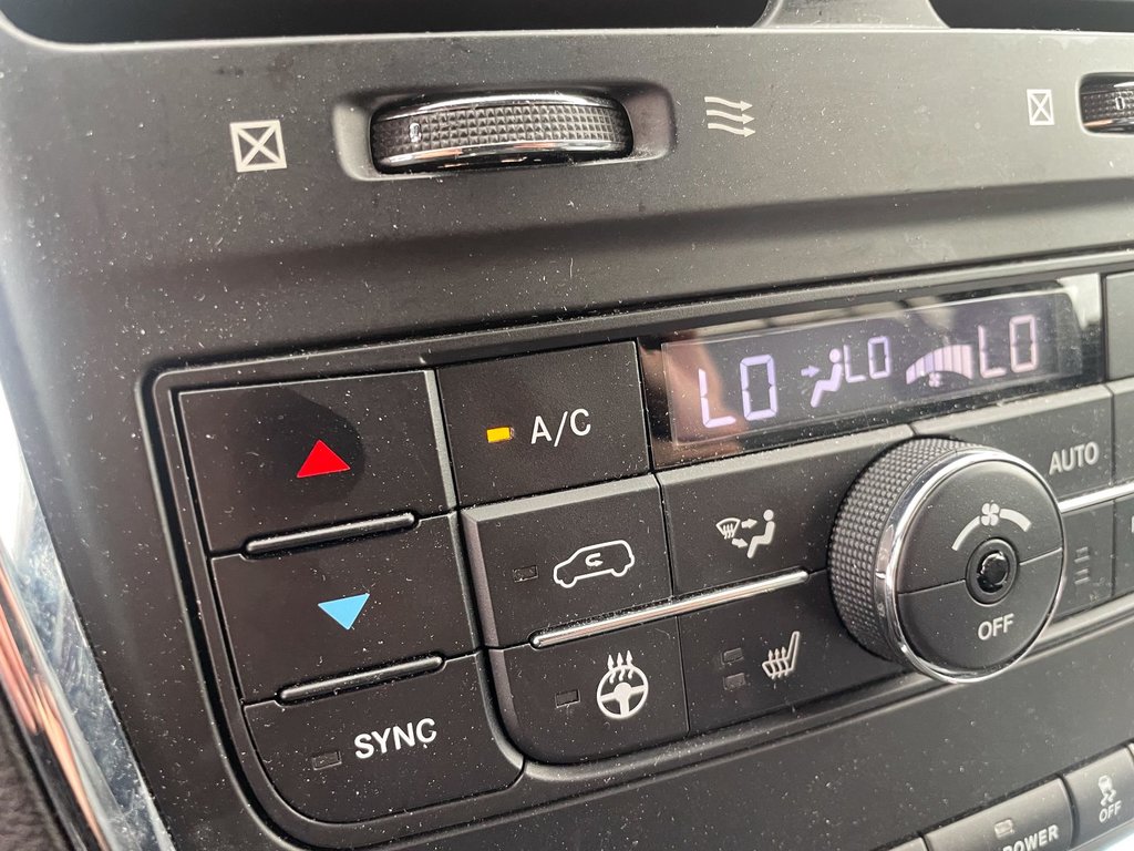 2018 Dodge Grand Caravan in St-Jérôme, Quebec - 14 - w1024h768px
