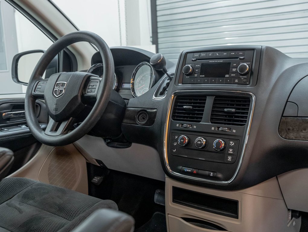 2019 Dodge Grand Caravan in St-Jérôme, Quebec - 23 - w1024h768px