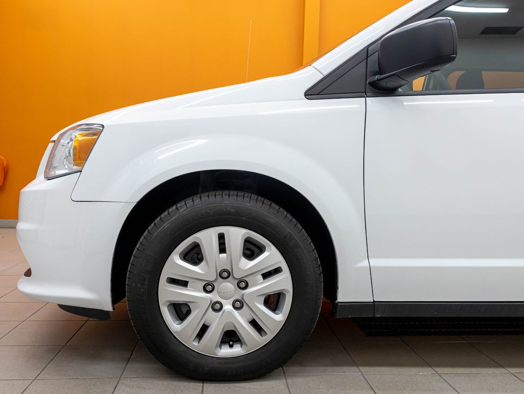 2019 Dodge Grand Caravan in St-Jérôme, Quebec - 29 - w1024h768px