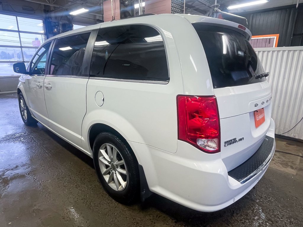 2019 Dodge Grand Caravan in St-Jérôme, Quebec - 5 - w1024h768px