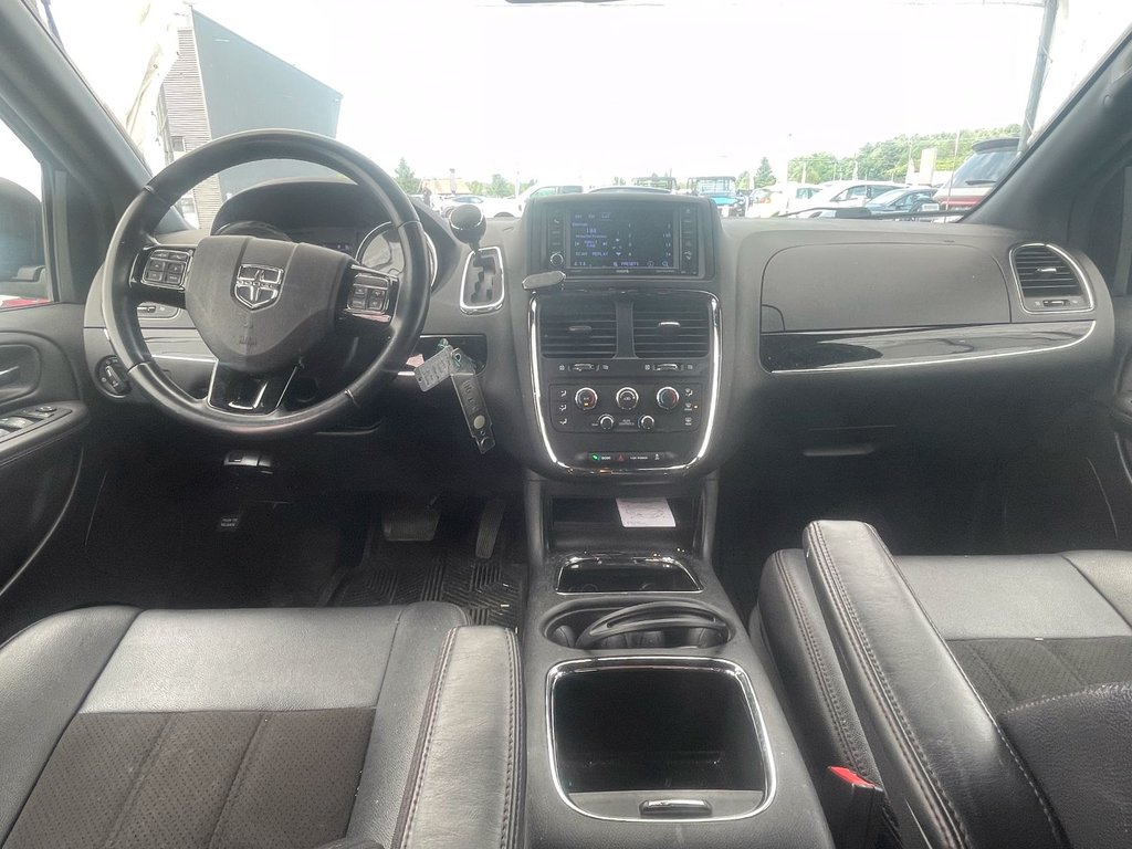 Dodge Grand Caravan  2020 à St-Jérôme, Québec - 8 - w1024h768px