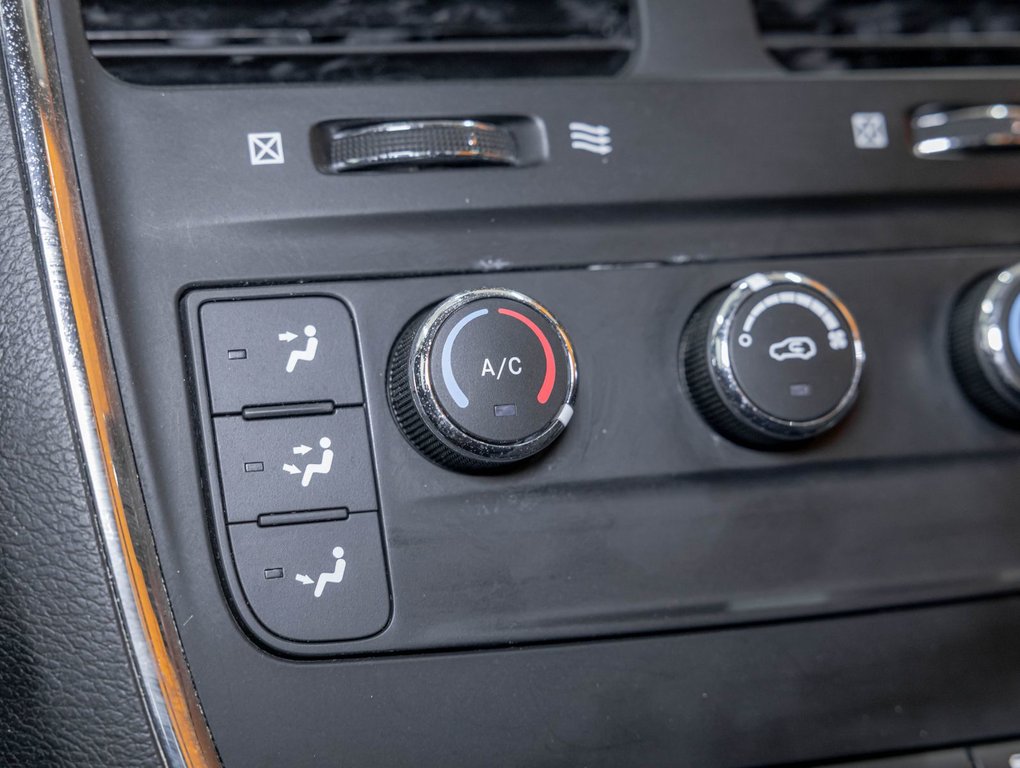 2020 Dodge Grand Caravan in St-Jérôme, Quebec - 17 - w1024h768px