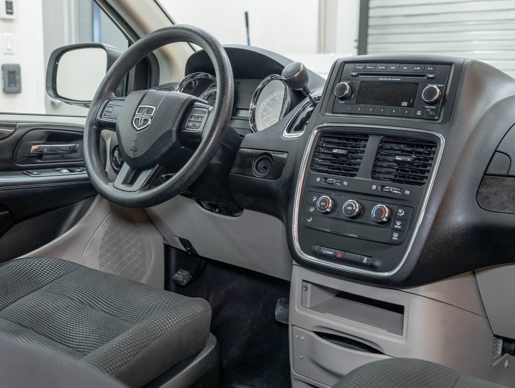 2020 Dodge Grand Caravan in St-Jérôme, Quebec - 21 - w1024h768px