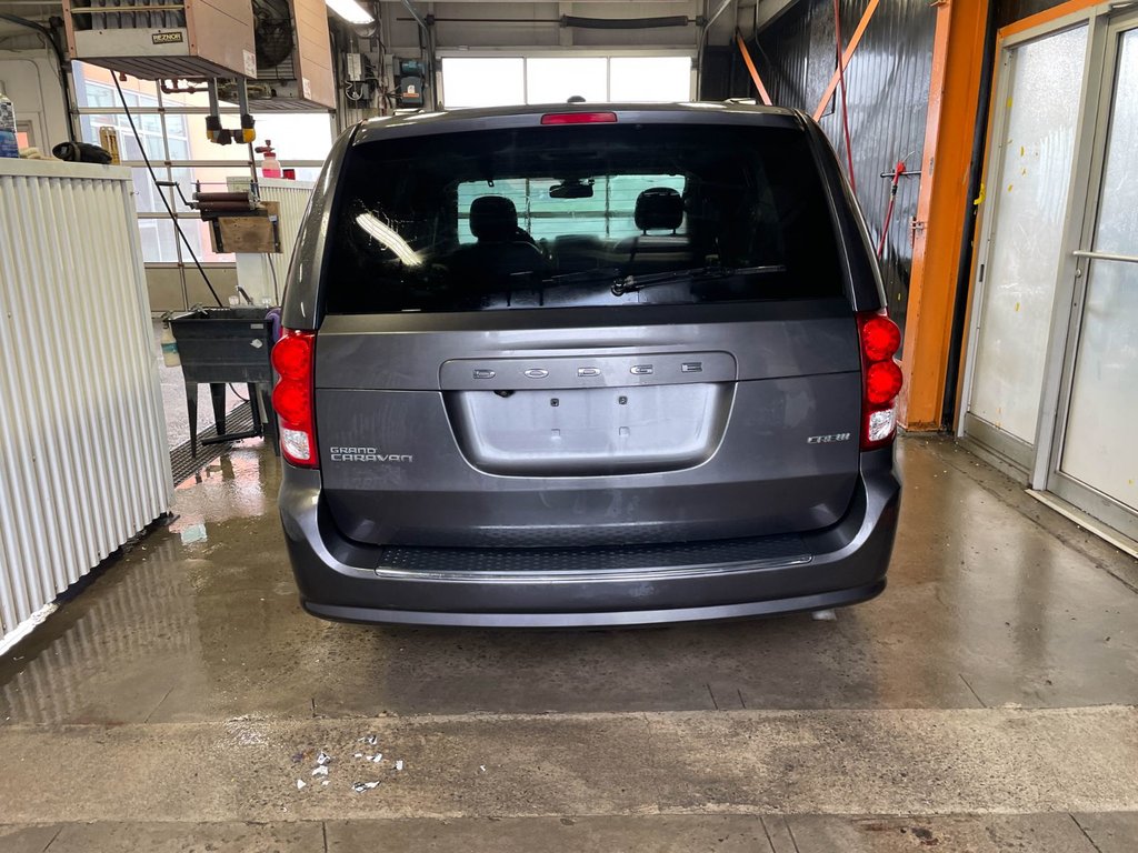 2020 Dodge Grand Caravan in St-Jérôme, Quebec - 8 - w1024h768px