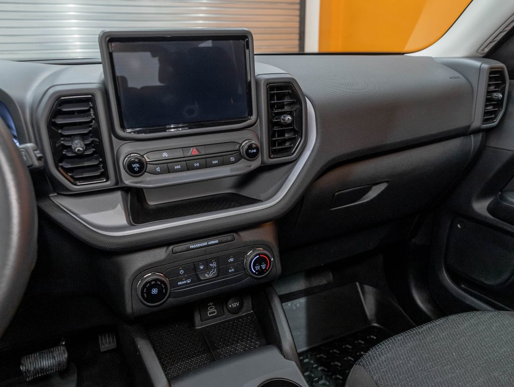 2023 Ford Bronco Sport in St-Jérôme, Quebec - 18 - w1024h768px