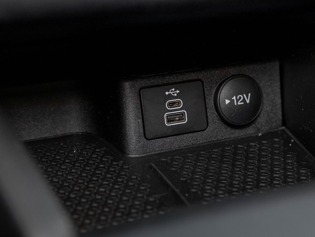 2023 Ford Bronco Sport in St-Jérôme, Quebec - 21 - w1024h768px